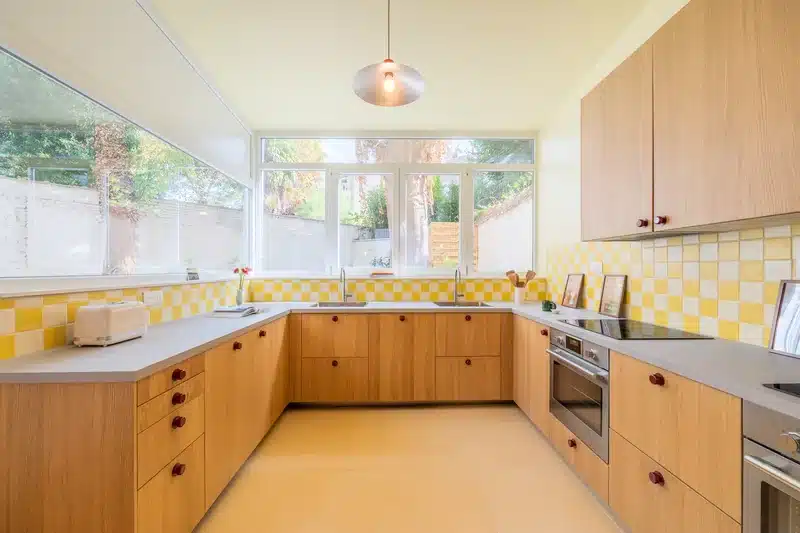 Cuisine équipée du coliving Lille République – St Michel